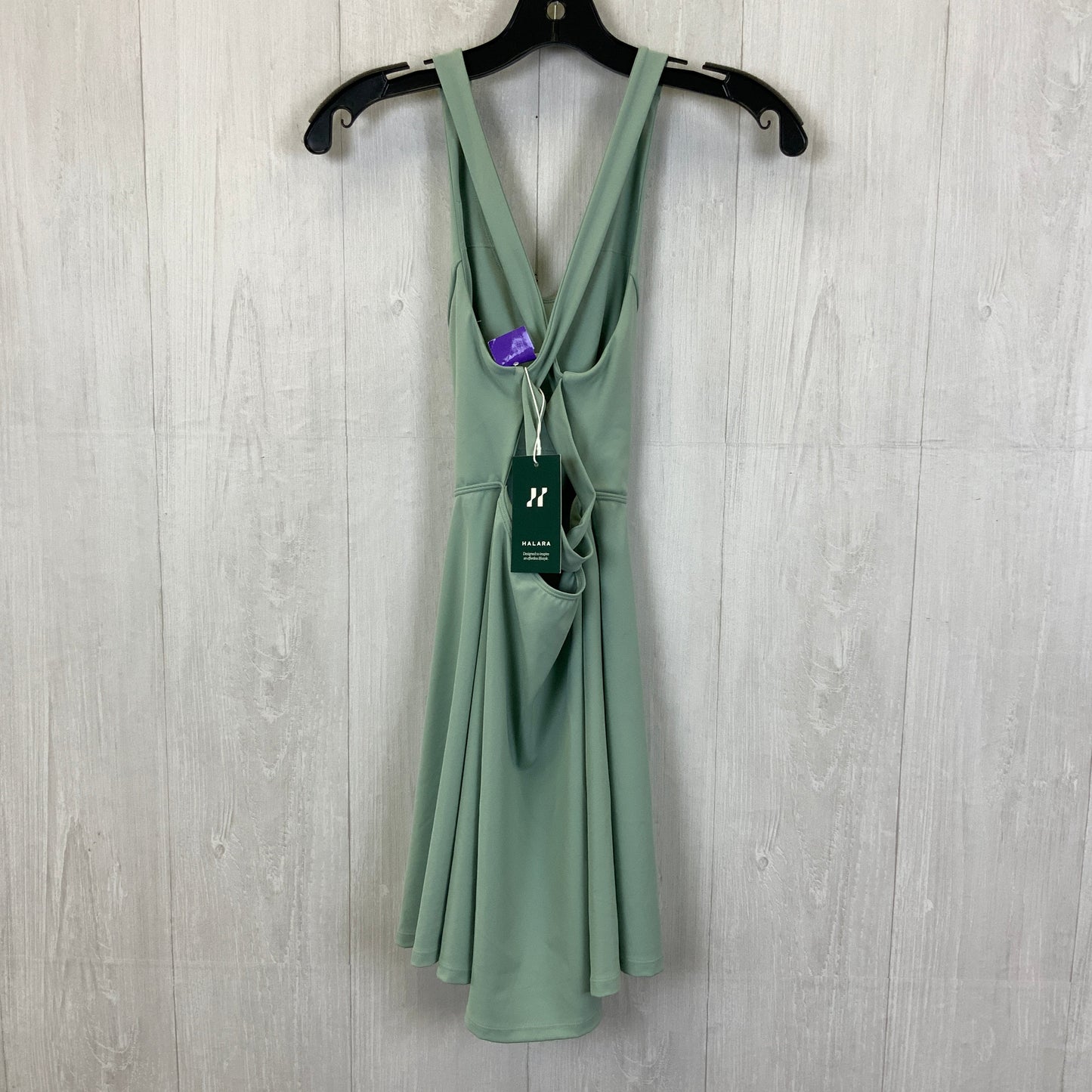 Athletic Dress By Clothes Mentor In Green, Size: Xs