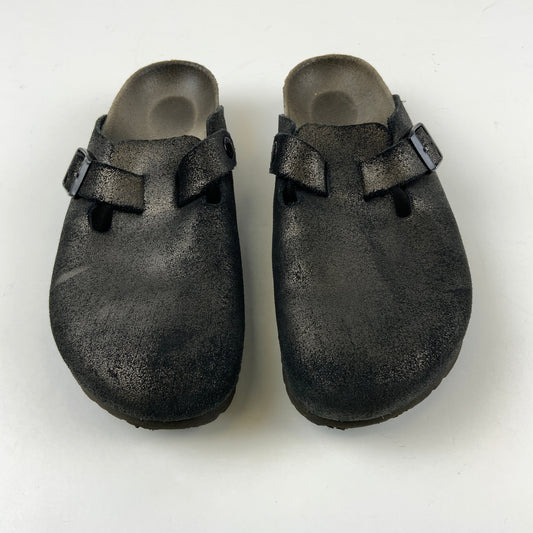 Shoes Flats By Birkenstock  Size: 9
