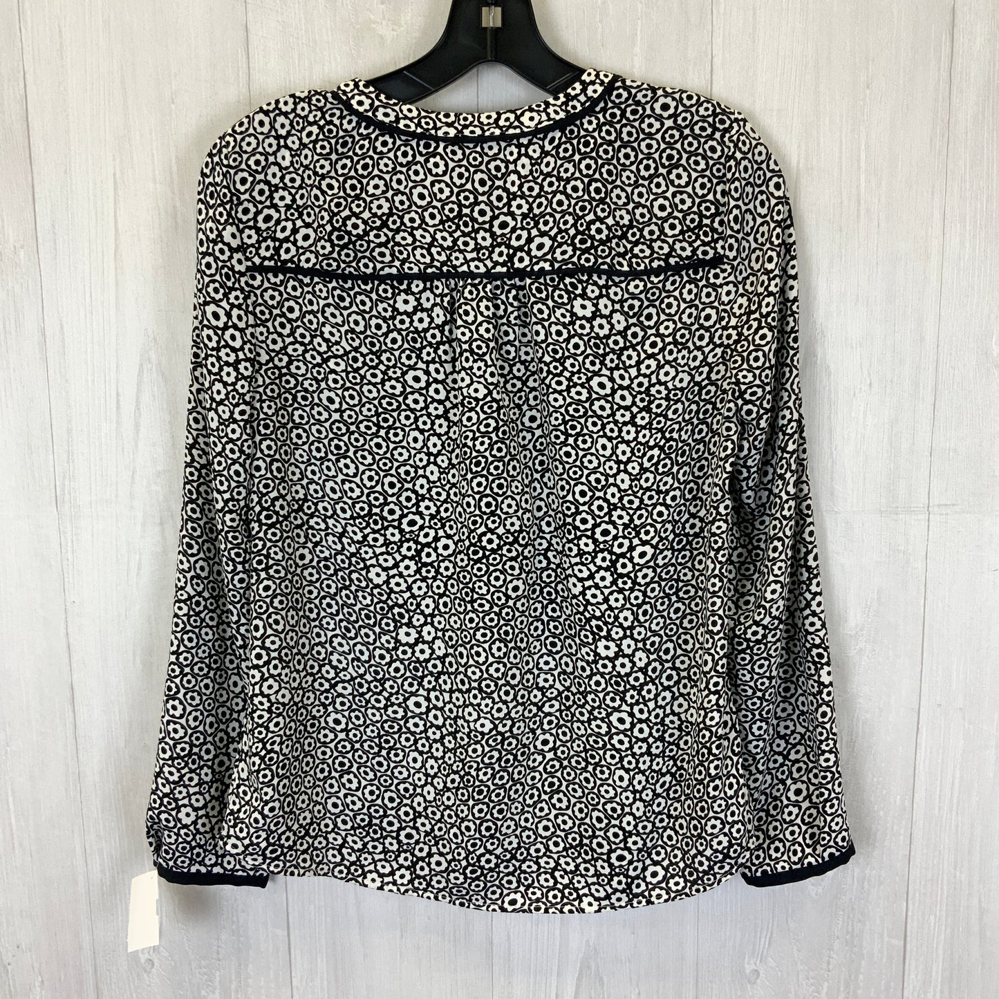 Blouse Long Sleeve By Talbots In Black & White, Size: Xs