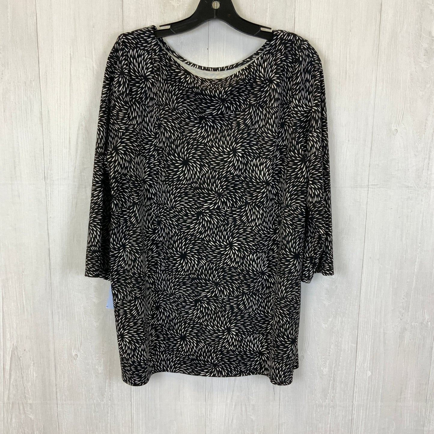 Tunic 3/4 Sleeve By Talbots In Black & White, Size: 1x