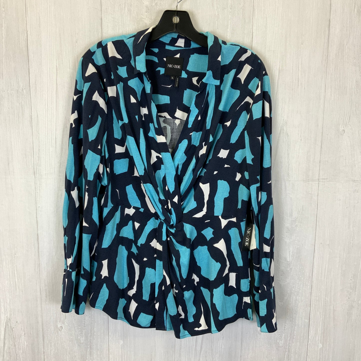 Top Long Sleeve By Nic + Zoe In Blue & White, Size: Xl