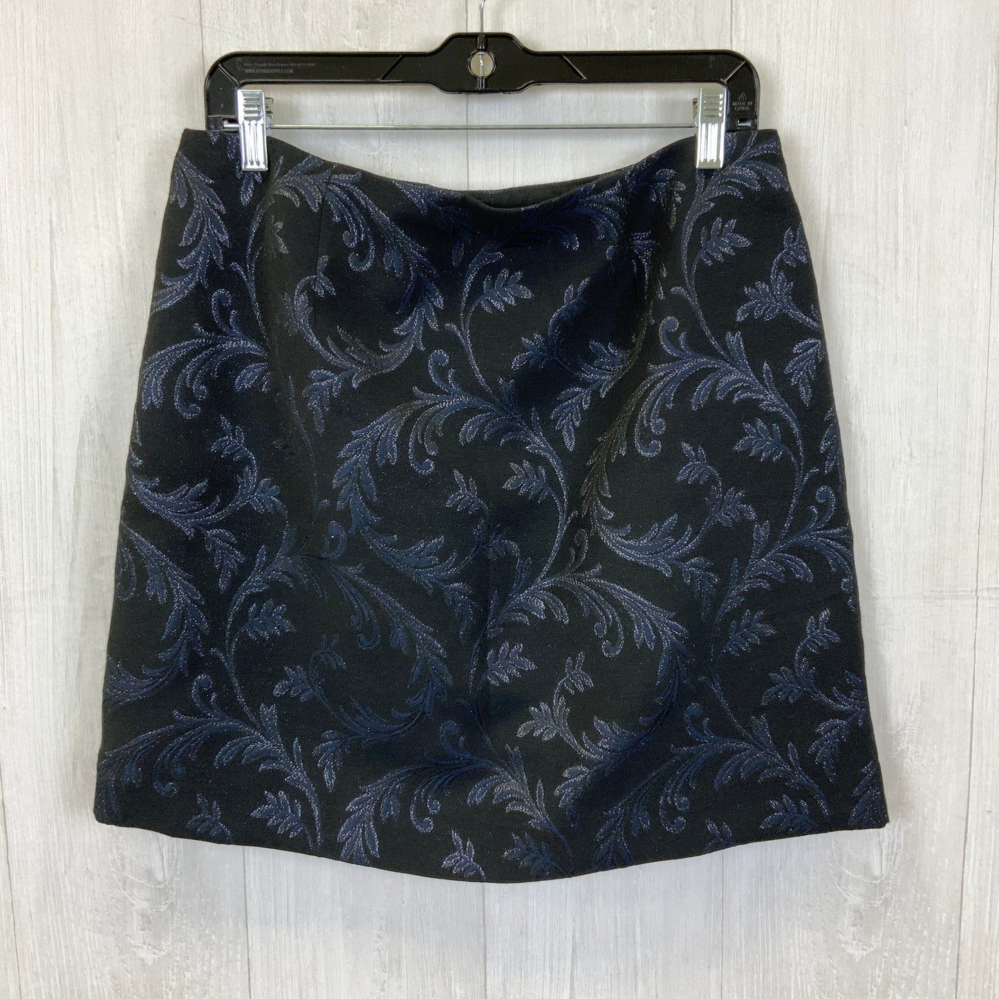 Skirt Mini & Short By Loft In Black, Size: M