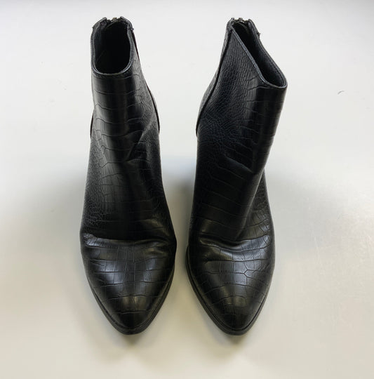 Boots Ankle Heels By Steve Madden In Black, Size: 7