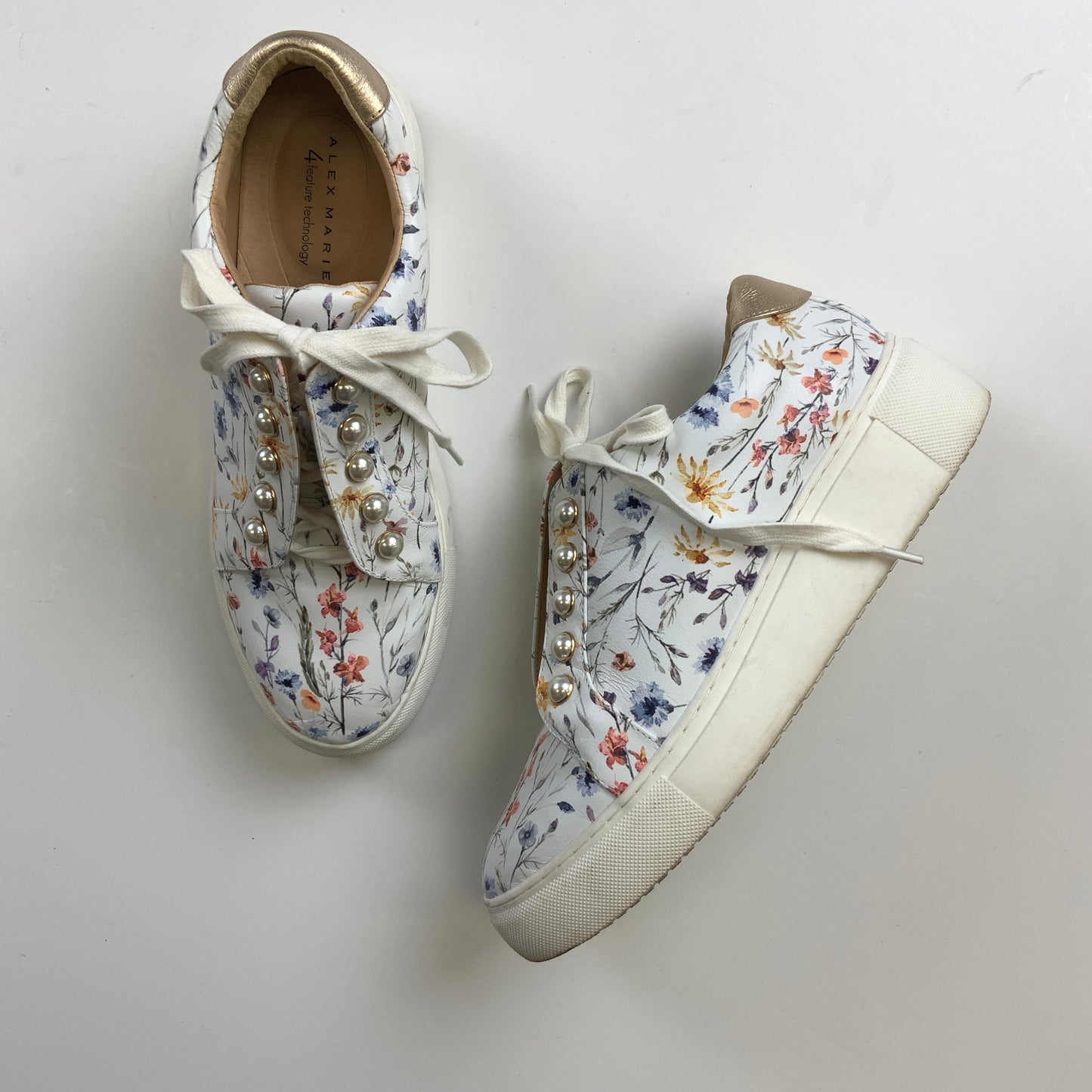 Shoes Sneakers By Alex Marie In White, Size: 8.5