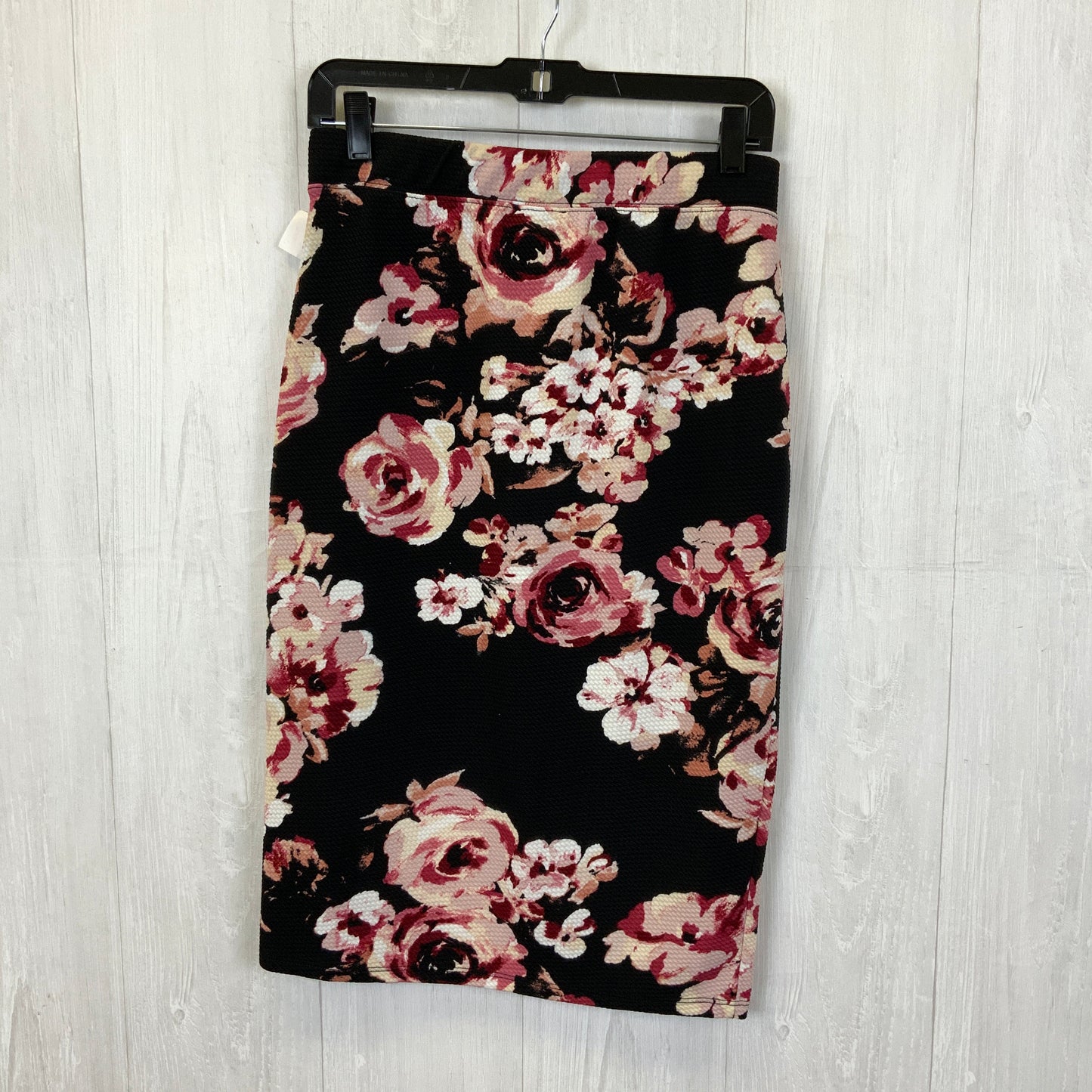 Skirt Maxi By Iris In Black, Size: Xl