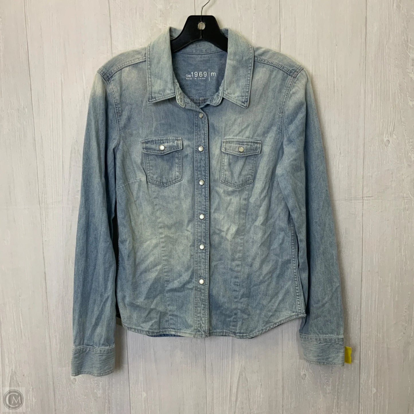 Top Long Sleeve By Gap In Blue Denim, Size: M