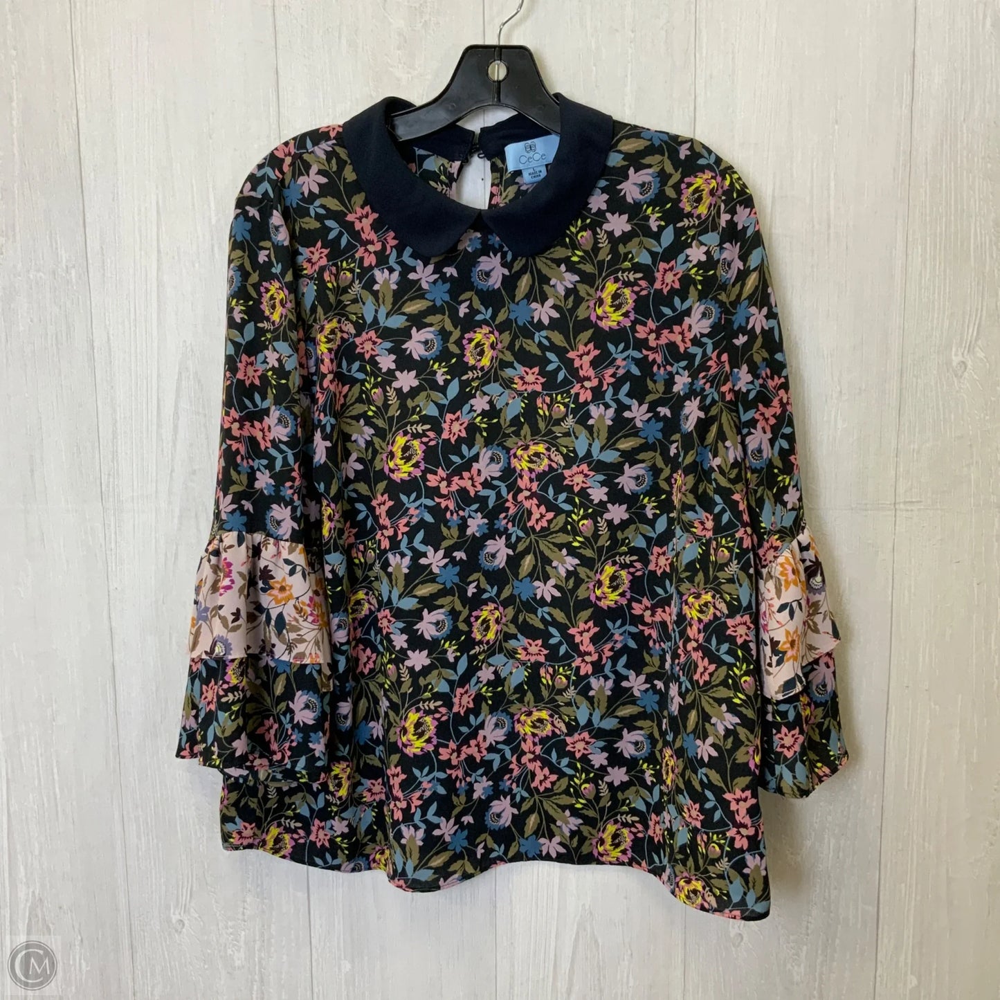 Top Long Sleeve By Cece In Navy, Size: L