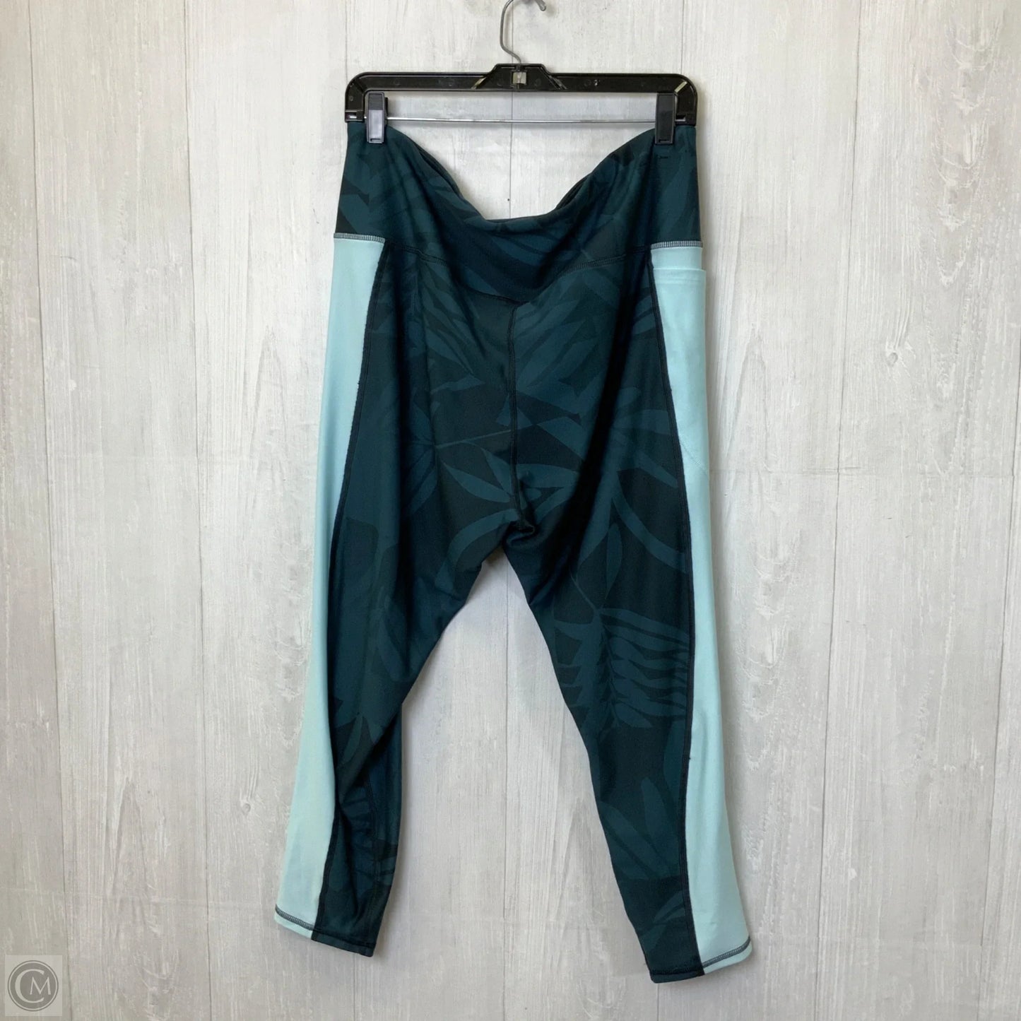 Athletic Capris By Under Armour In Green, Size: 2x