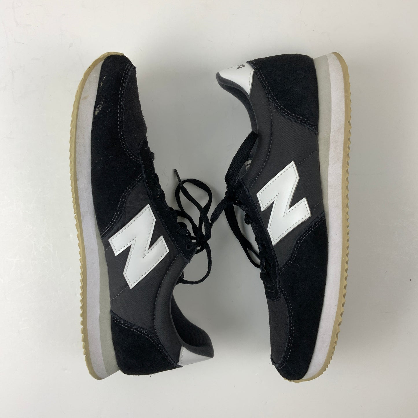 Shoes Sneakers By New Balance In Black & White, Size: 10