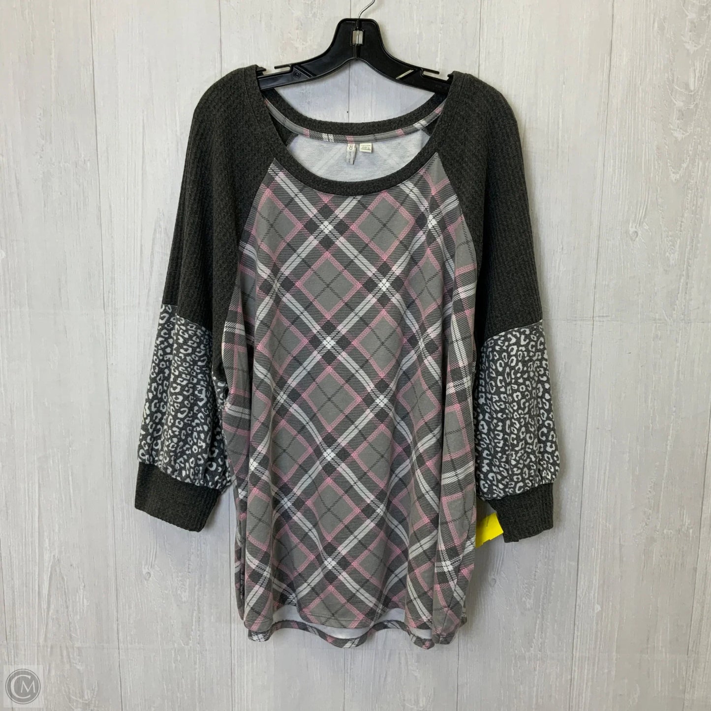 Top Long Sleeve By Cato In Grey & Pink, Size: 3x