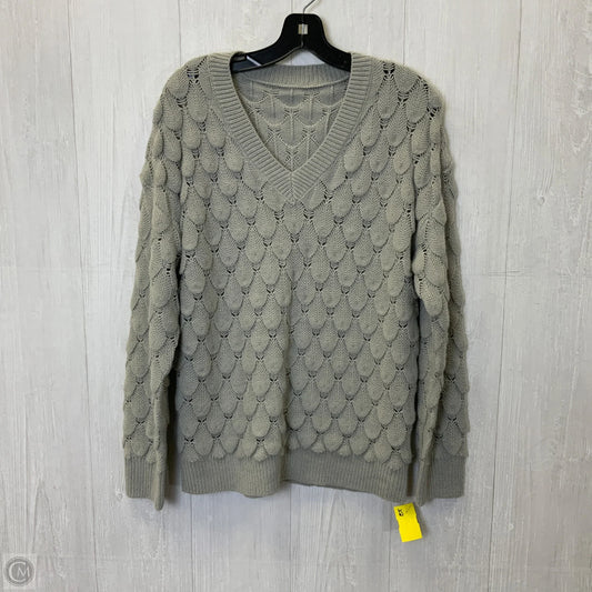 Sweater By Clothes Mentor In Grey, Size: L