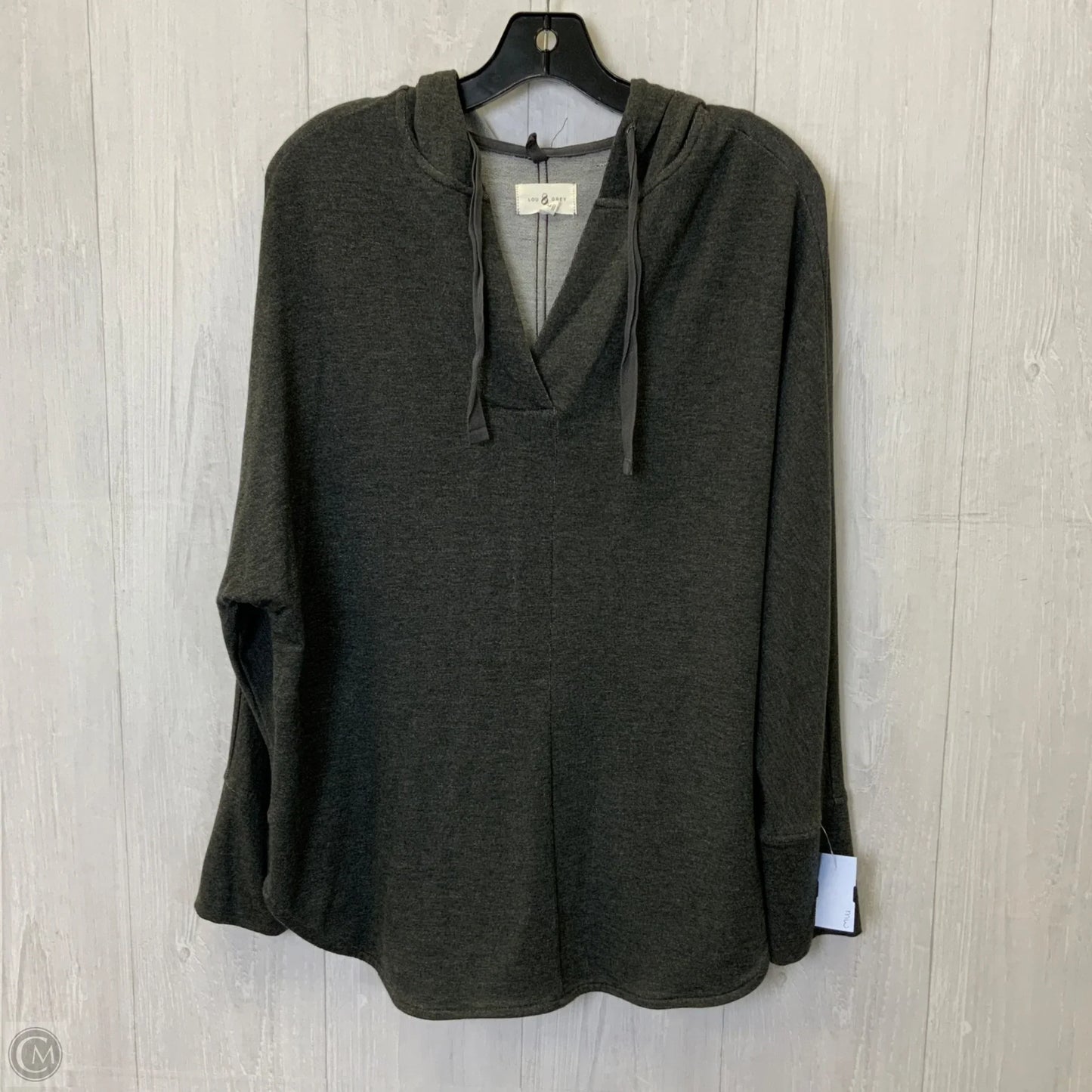 Sweatshirt Hoodie By Lou And Grey In Grey, Size: L