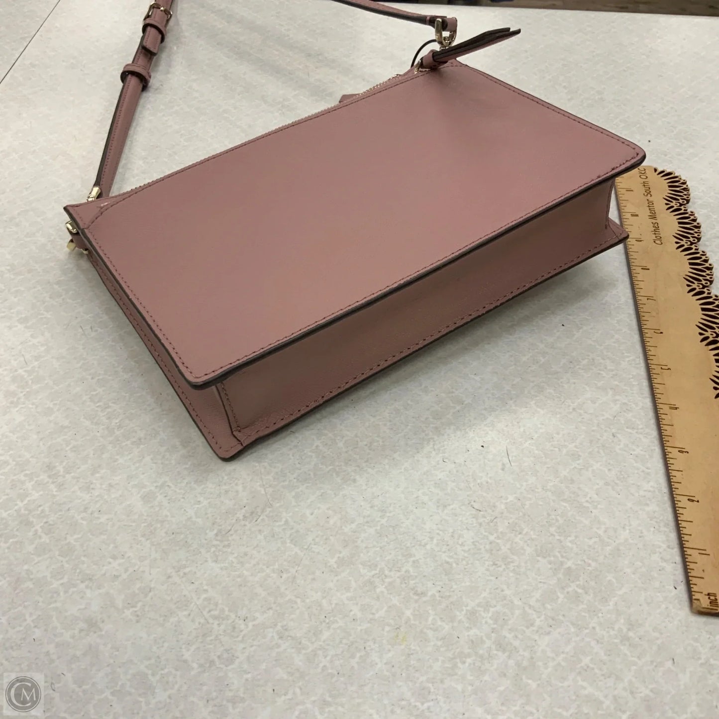 Crossbody Designer By Kate Spade, Size: Medium