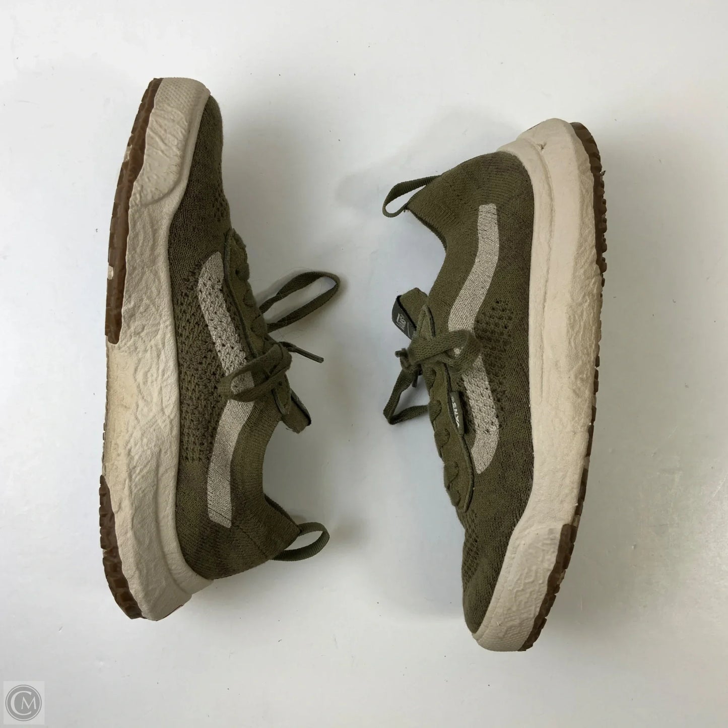 Shoes Sneakers By Vans In Cream & Green, Size: 7.5