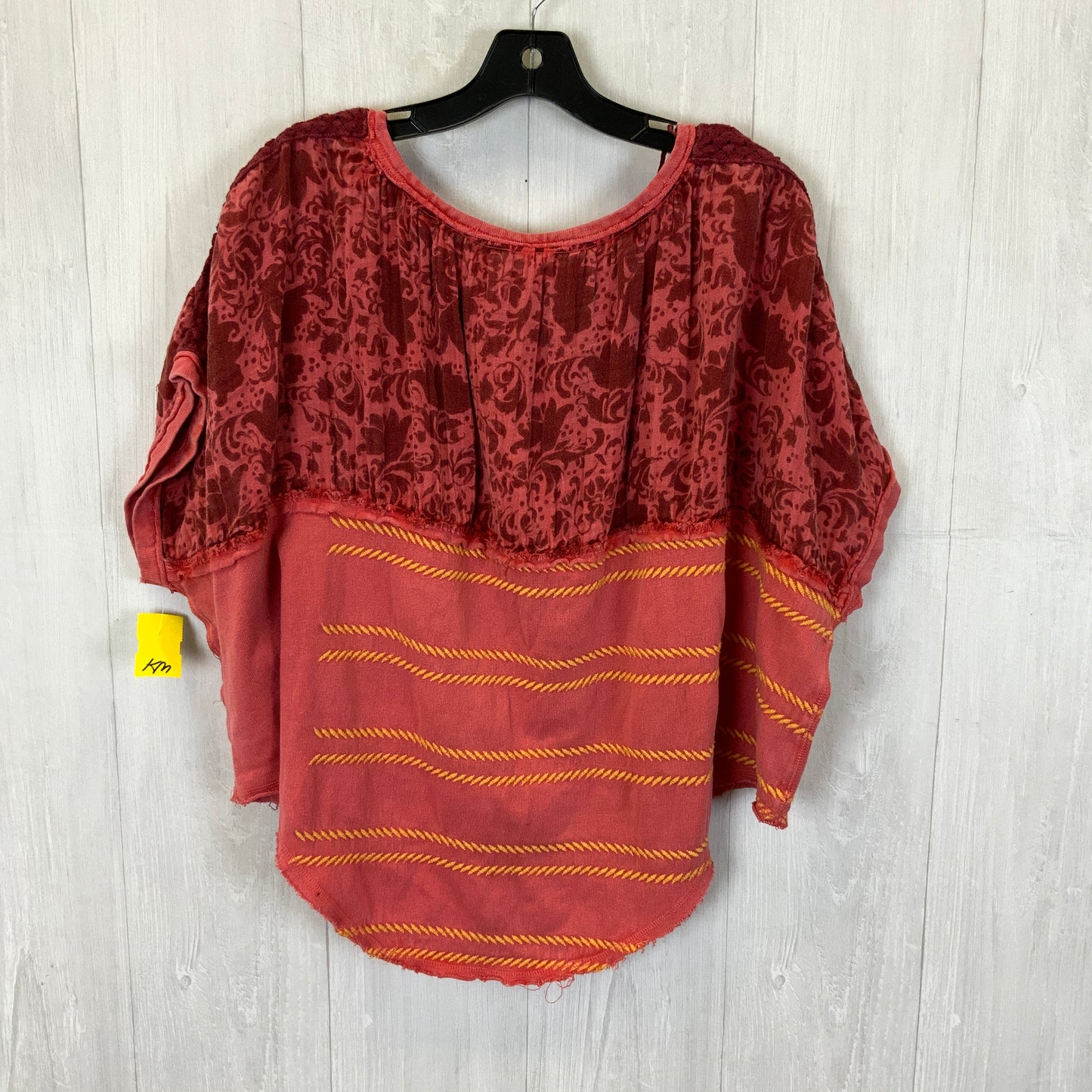 Top Short Sleeve By Free People In Red, Size: Xs