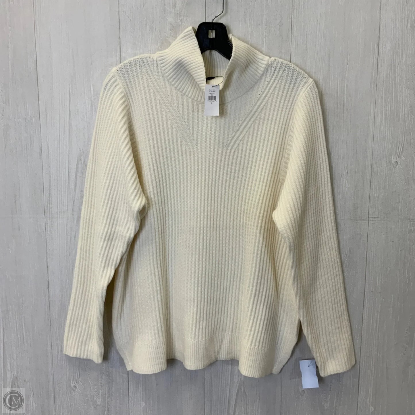Sweater By Banana Republic In Cream, Size: L