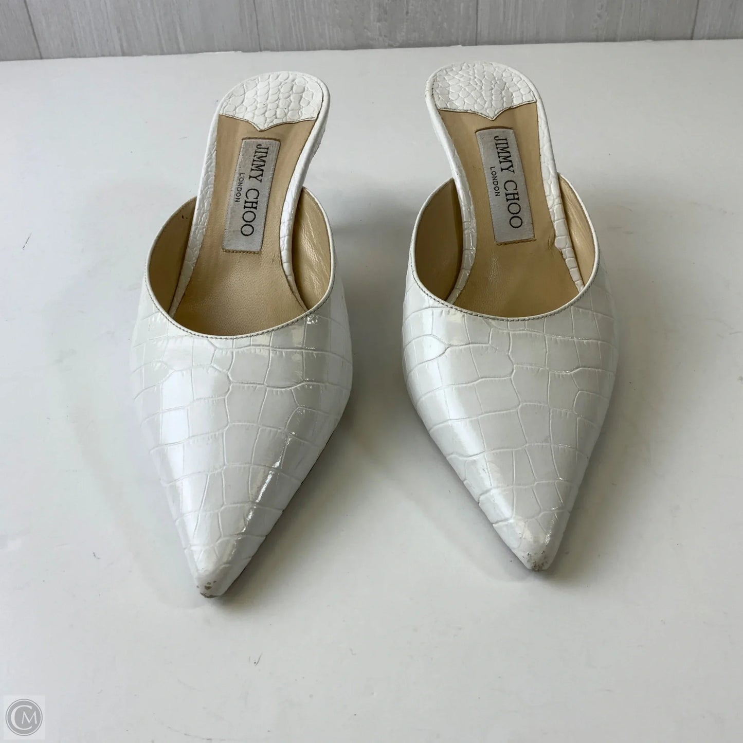 Shoes Luxury Designer By Jimmy Choo In White, Size: 9