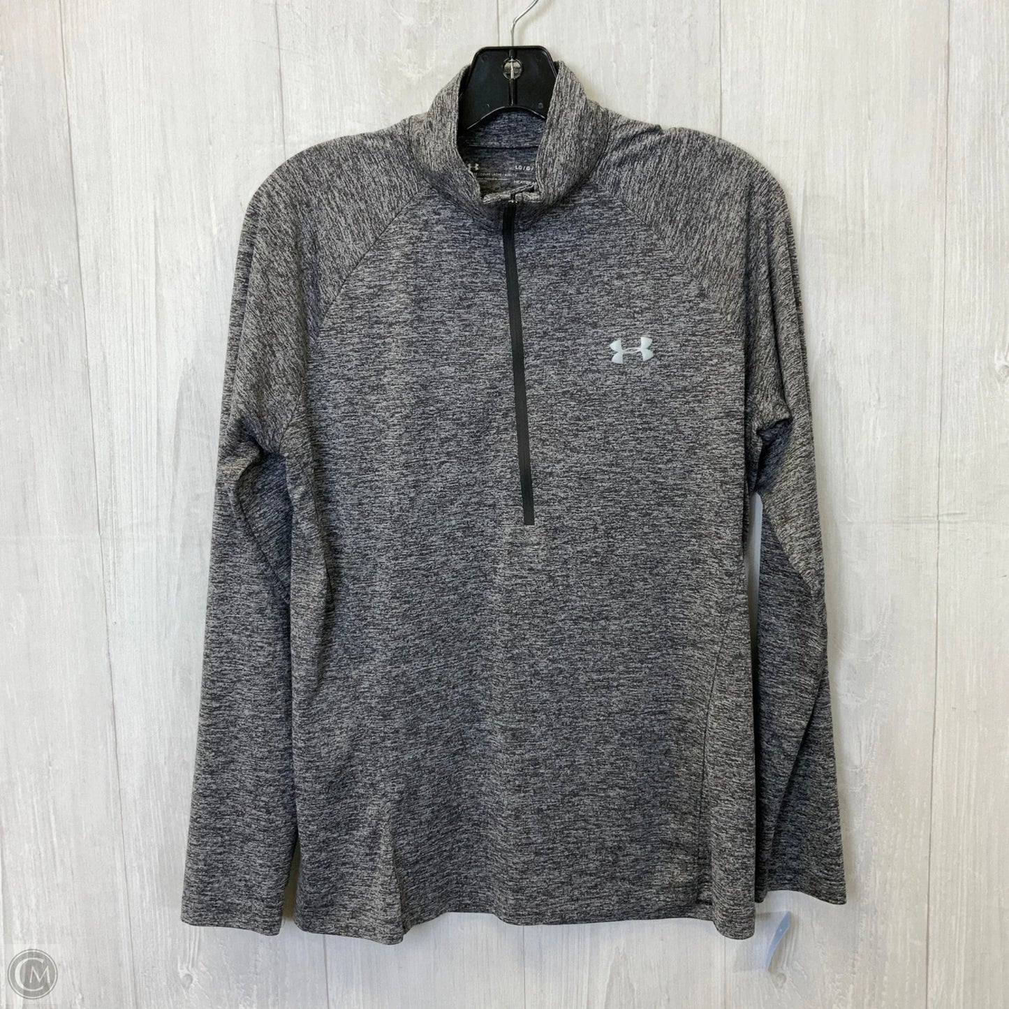 Athletic Top Long Sleeve Collar By Under Armour In Grey, Size: L