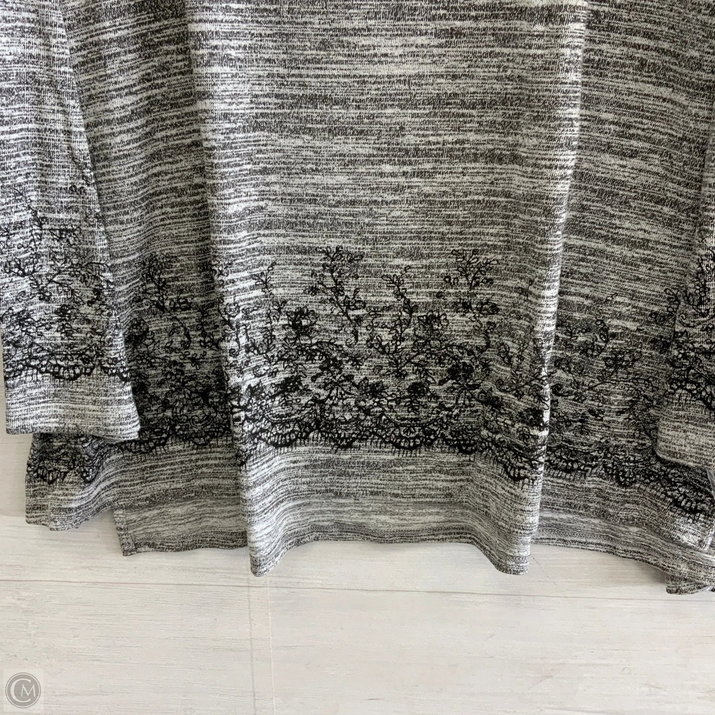 Top Long Sleeve By Karen Kane In Grey, Size: 3x