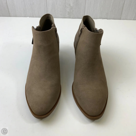 Boots Ankle Heels By Simply Vera In Taupe, Size: 9