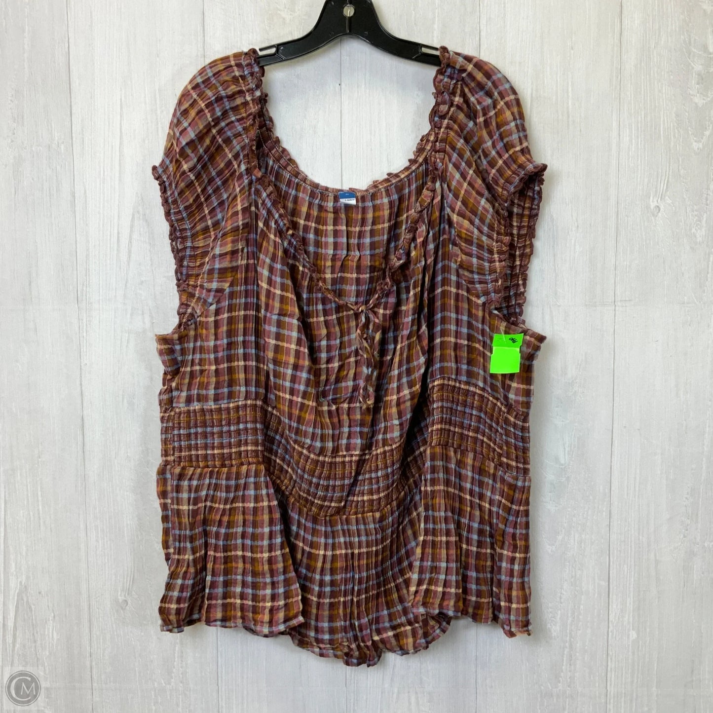 Top Short Sleeve By Old Navy In Plaid Pattern, Size: 4x