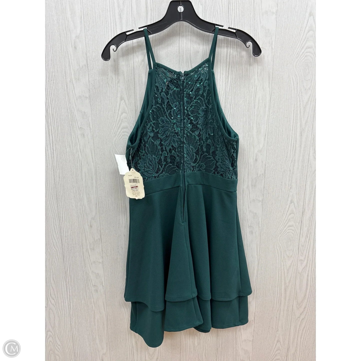Dress Party Short By Altard State In Green, Size: L