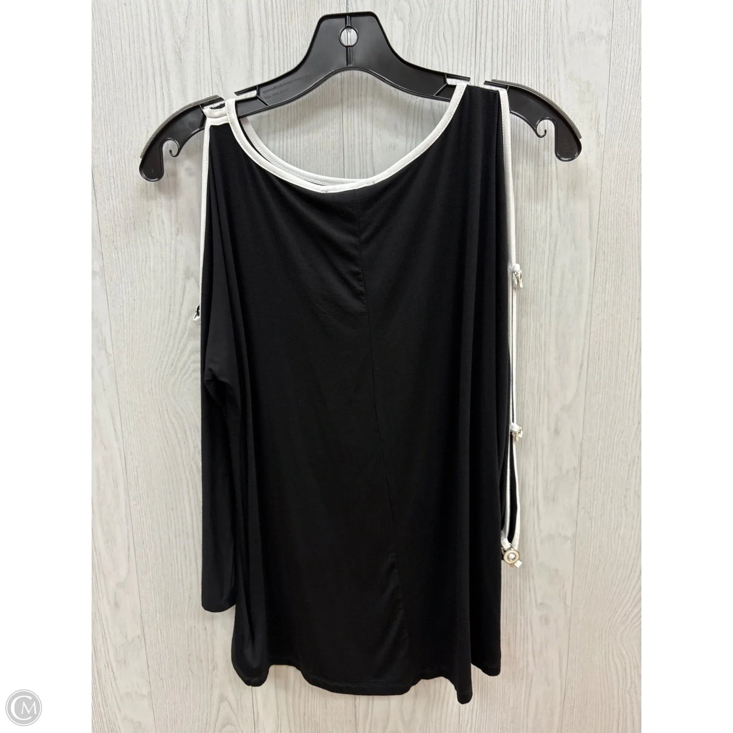 Top Long Sleeve By Cable And Gauge In Black, Size: Xs