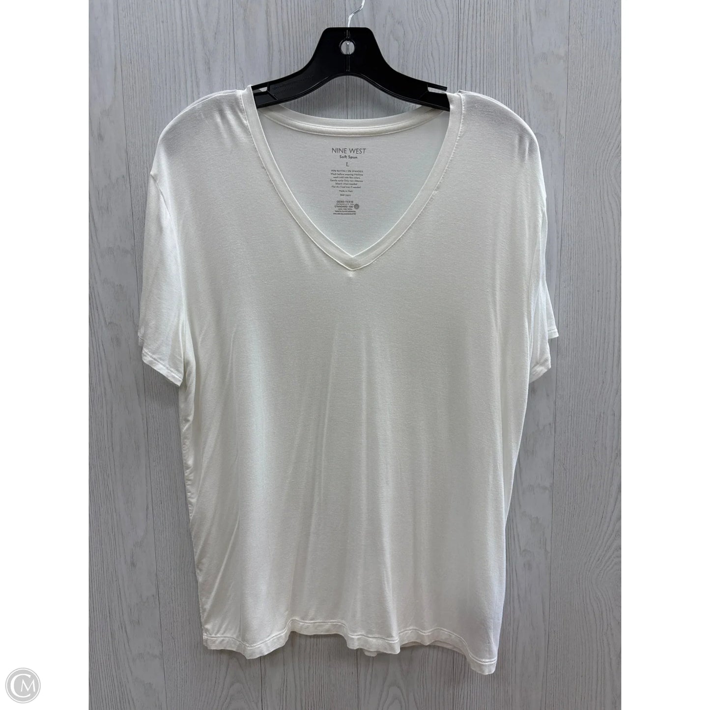 Top Short Sleeve By Nine West In White, Size: L