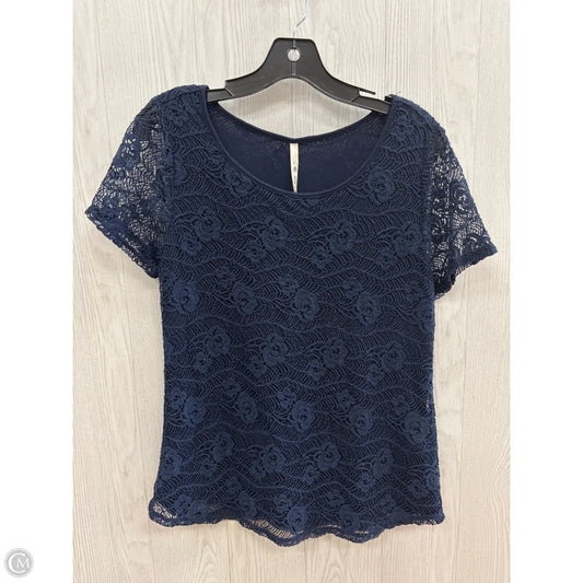 Top Short Sleeve By Leo And Nicole In Navy, Size: S