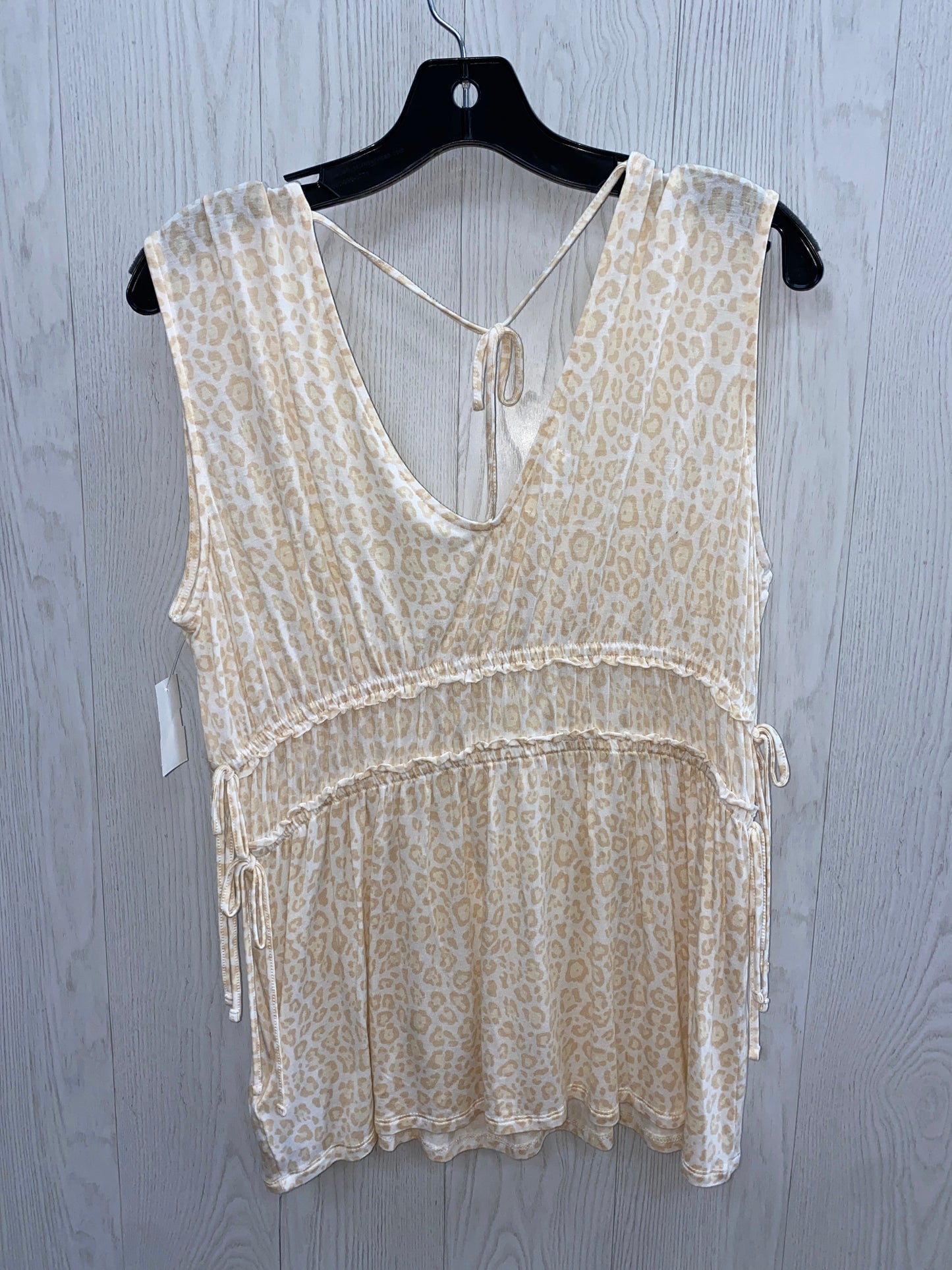 Tan Top Sleeveless Maurices, Size M