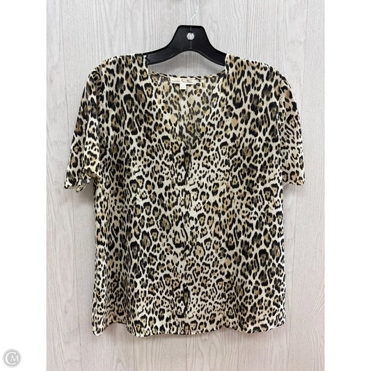 Top Short Sleeve Basic By Clothes Mentor In Leopard Print, Size: S