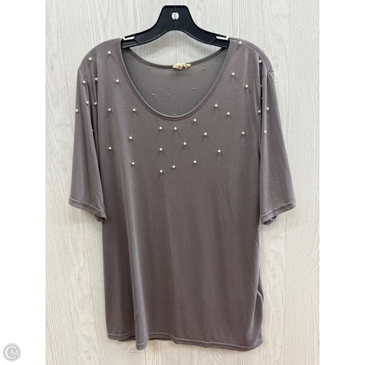 Top Short Sleeve By Pol In Grey, Size: L