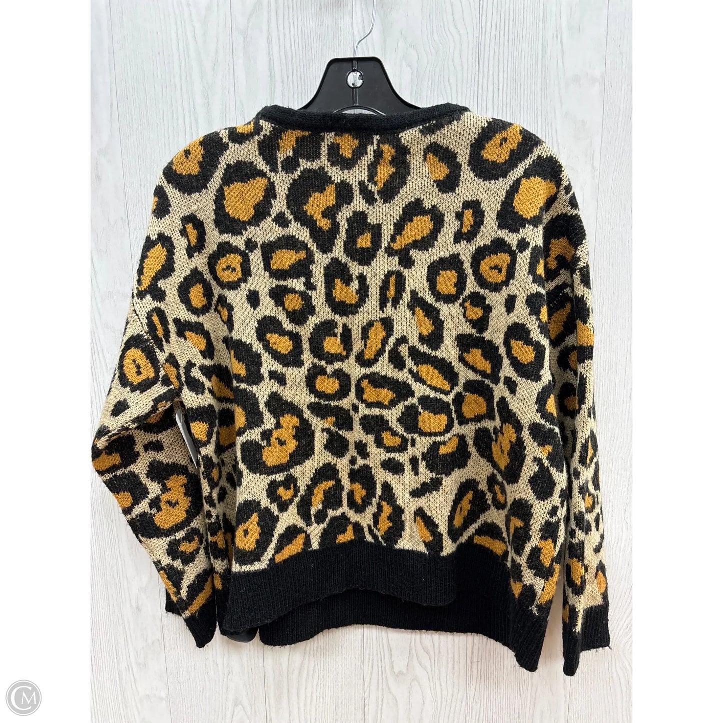 Sweater By Goodnight Macaroon In Animal Print, Size: S