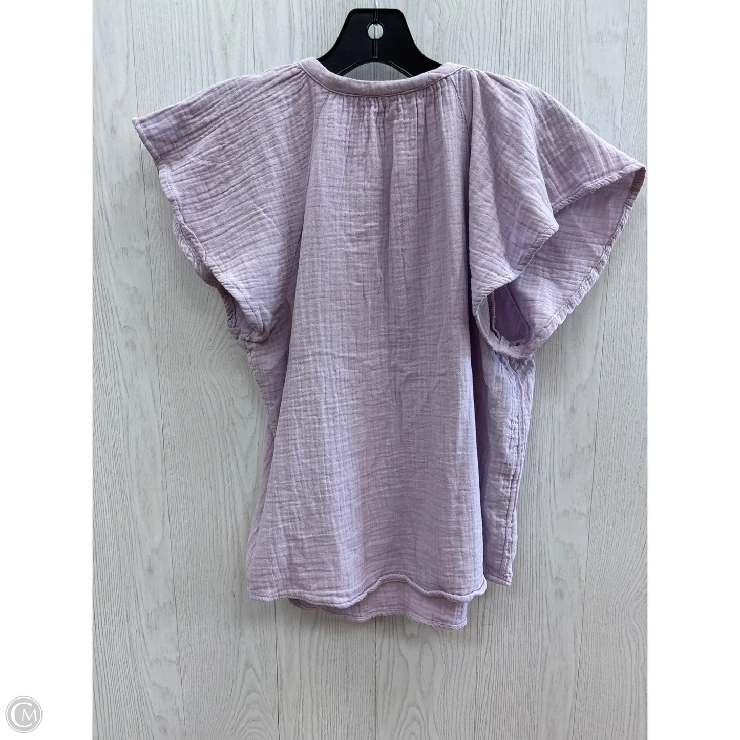 Top Short Sleeve By Universal Thread In Purple, Size: S