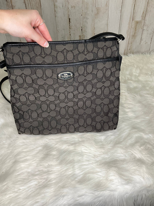 Handbag Designer By Coach  Size: Medium