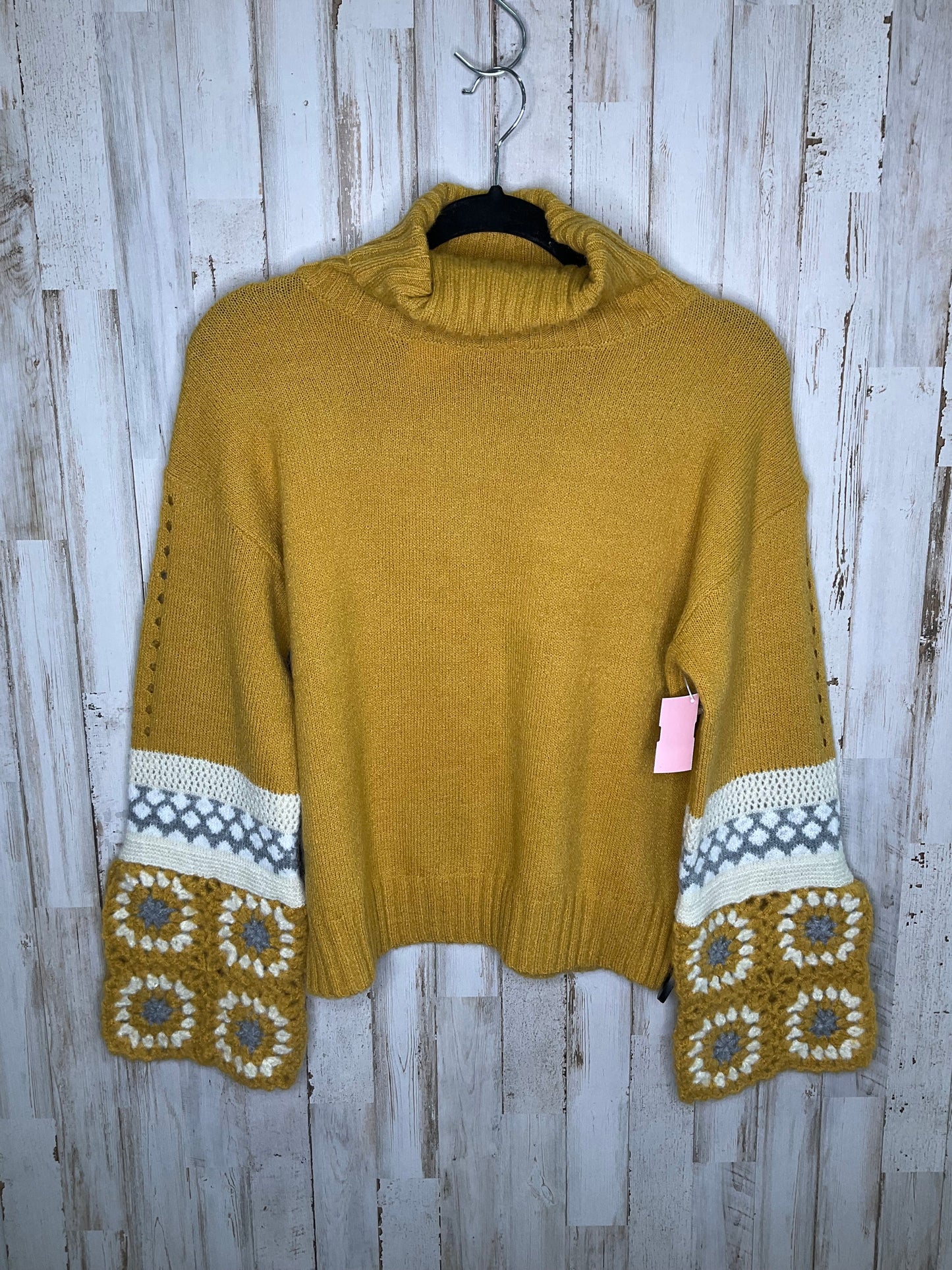 Yellow Sweater En Creme, Size S