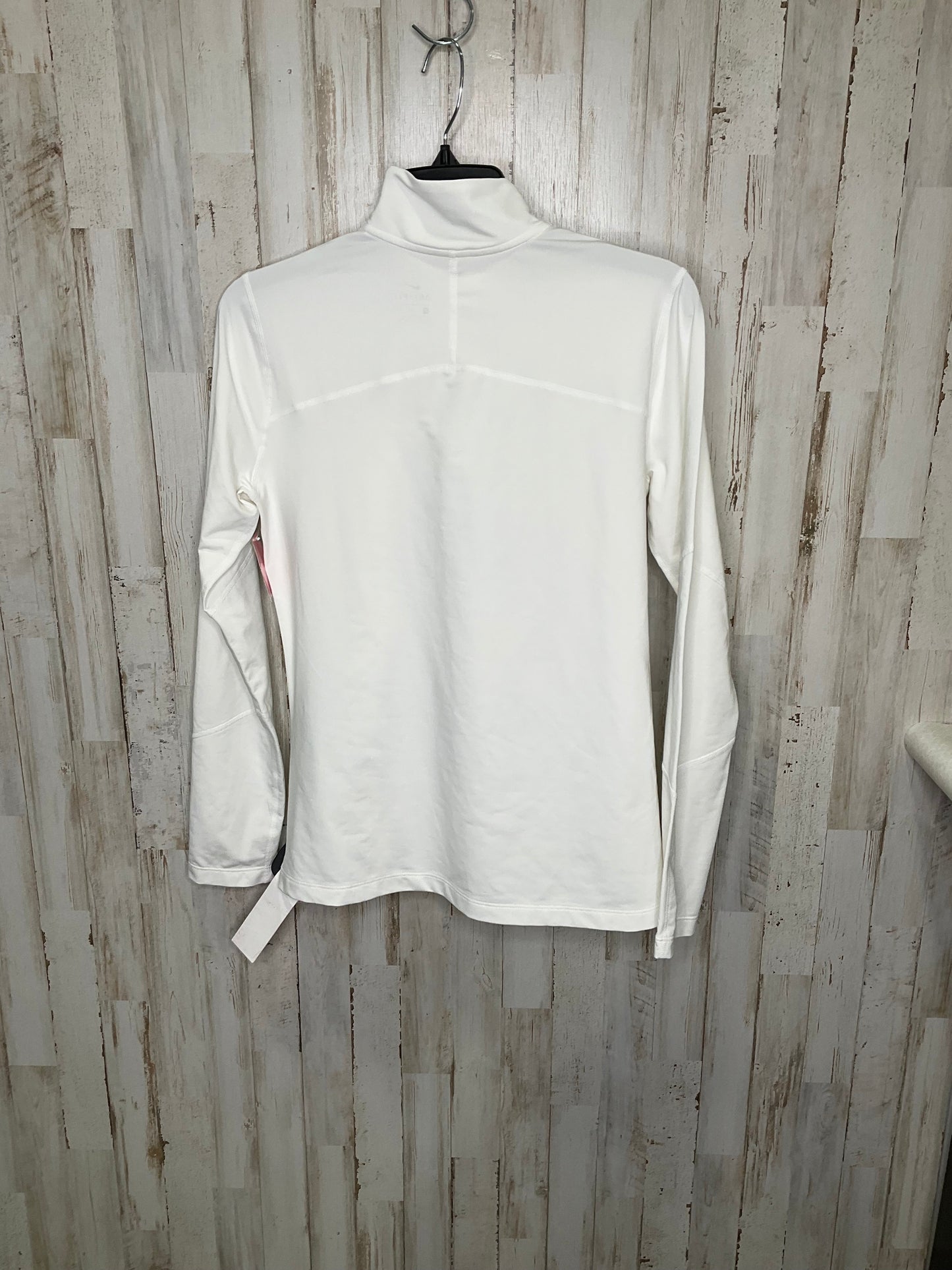 Athletic Top Long Sleeve Collar By Nike In White, Size: M