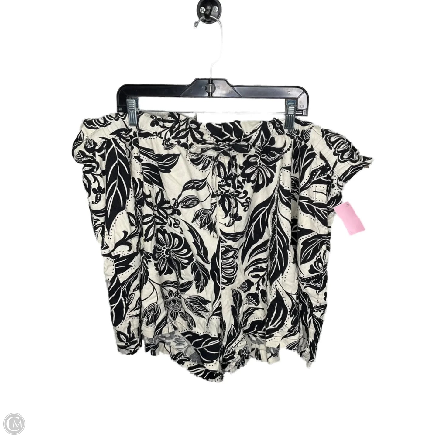 Shorts By Who What Wear In Black & Cream, Size: 22