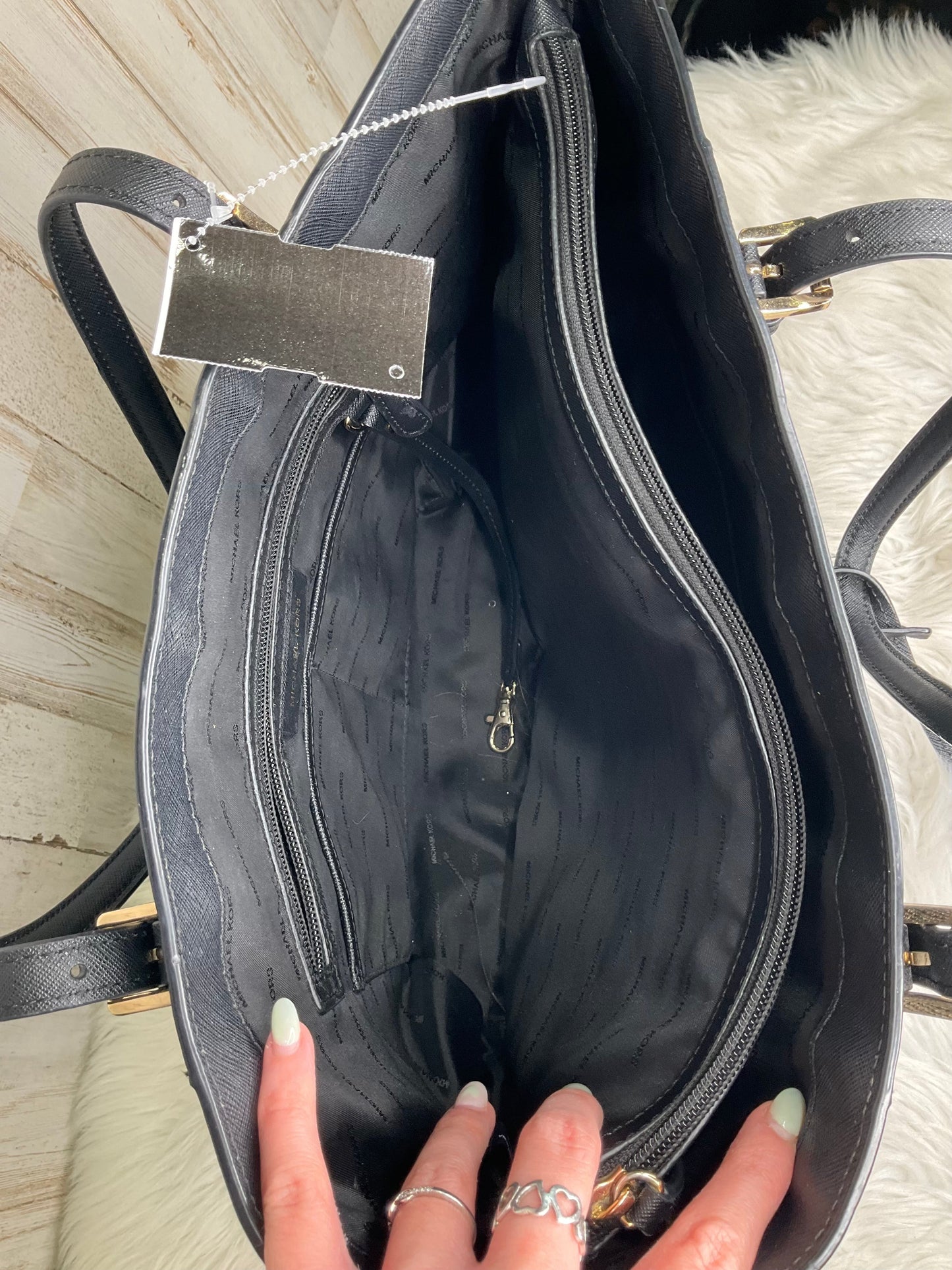 Black Handbag Designer Michael Kors, Size Large