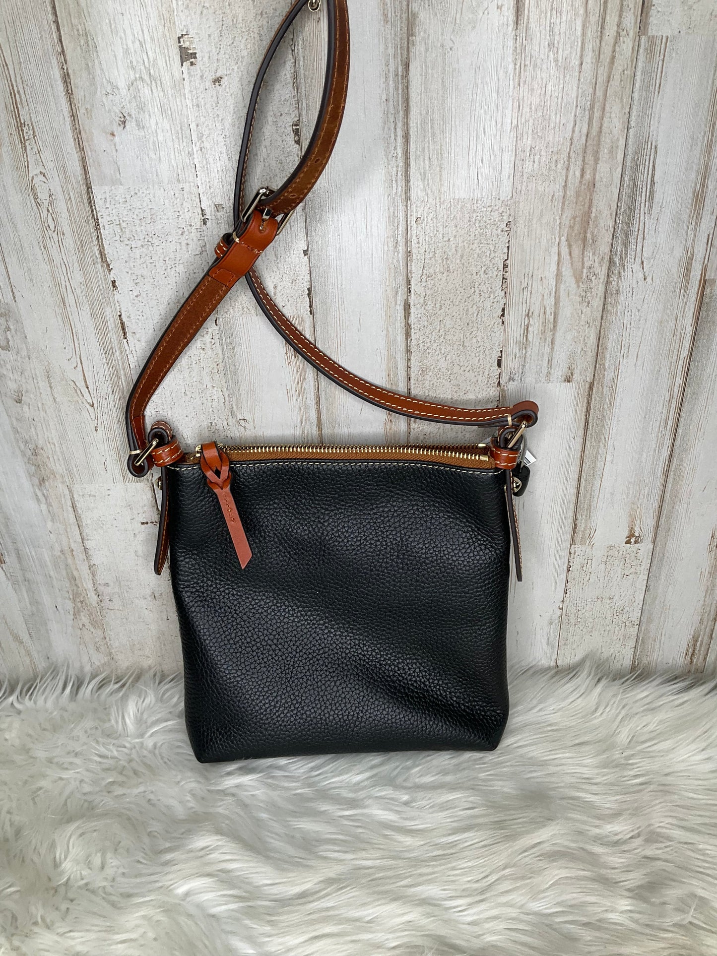 Black Crossbody Designer Dooney And Bourke, Size Medium