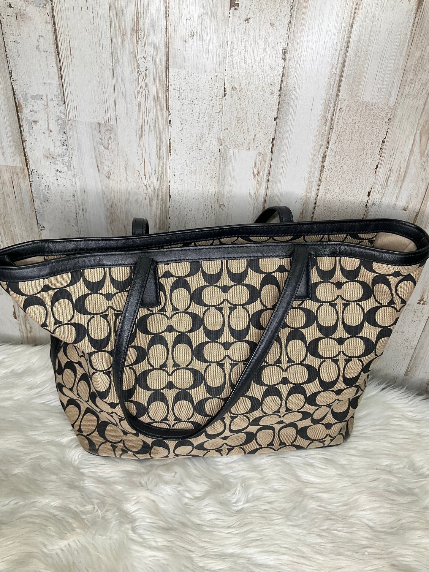 Handbag Designer Coach, Size Medium