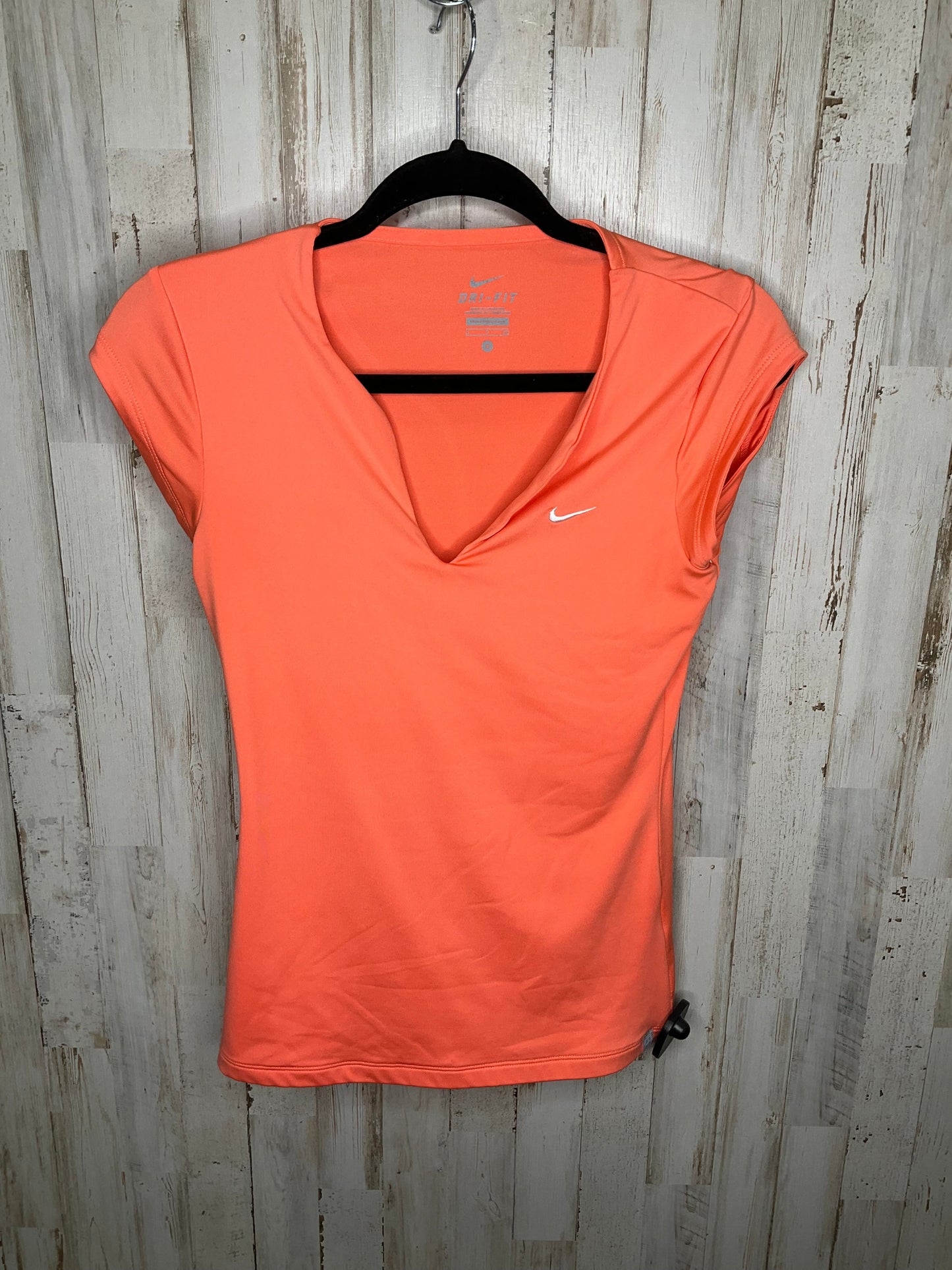 Athletic Top Short Sleeve By Nike In Peach, Size: S