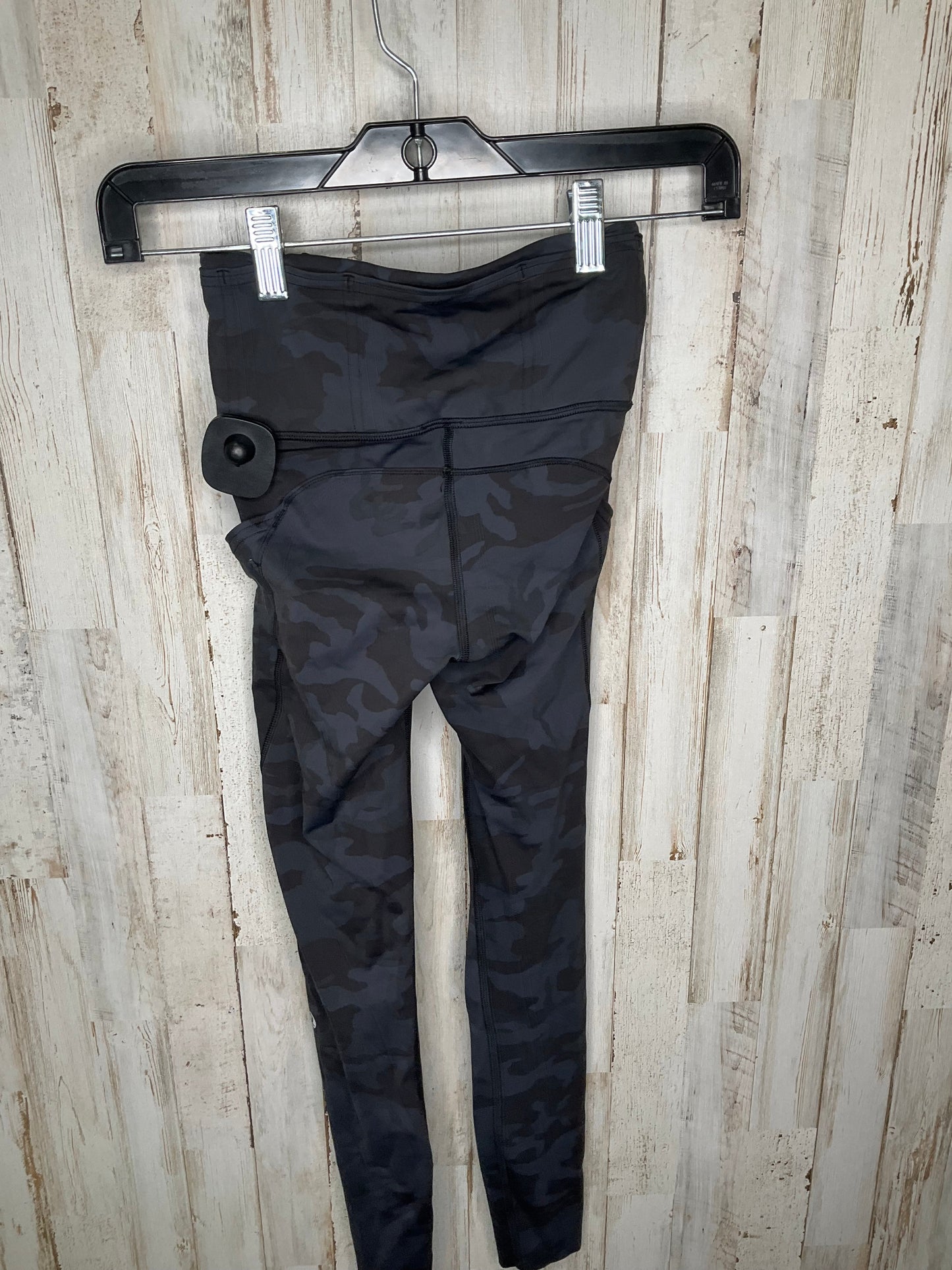 Athletic Pants By Lululemon In Camouflage Print, Size: Xs