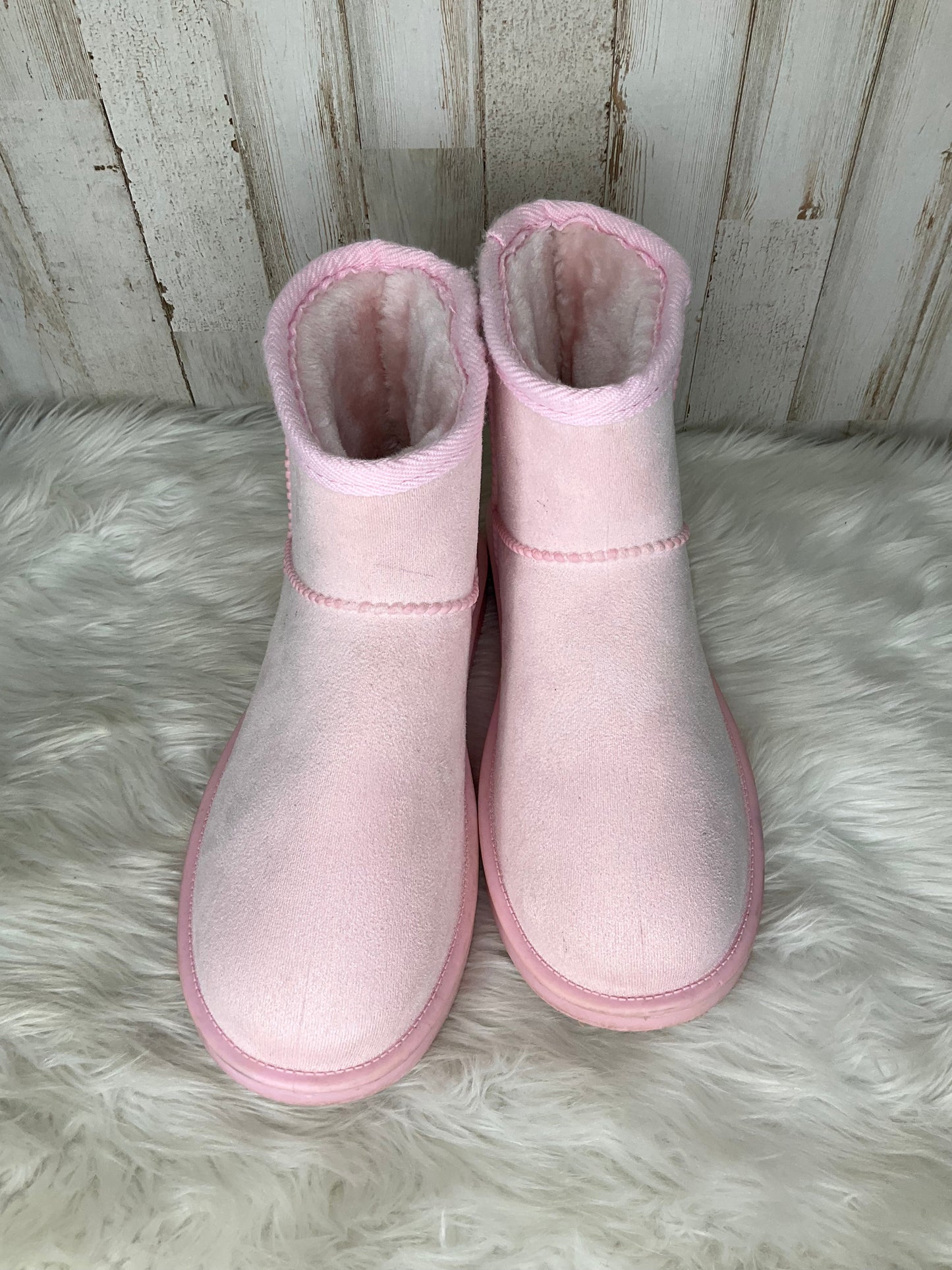 Boots Snow By Clothes Mentor In Pink, Size: 9