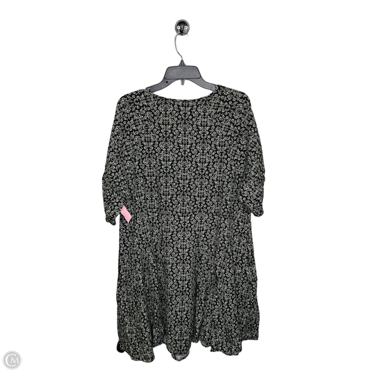 Dress Casual Short By Universal Thread In Black, Size: 1x