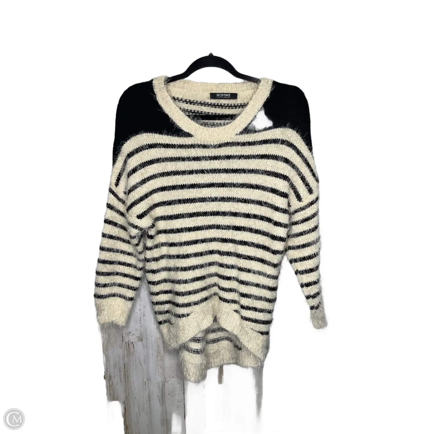 Sweater By Romwe In Striped Pattern, Size: M