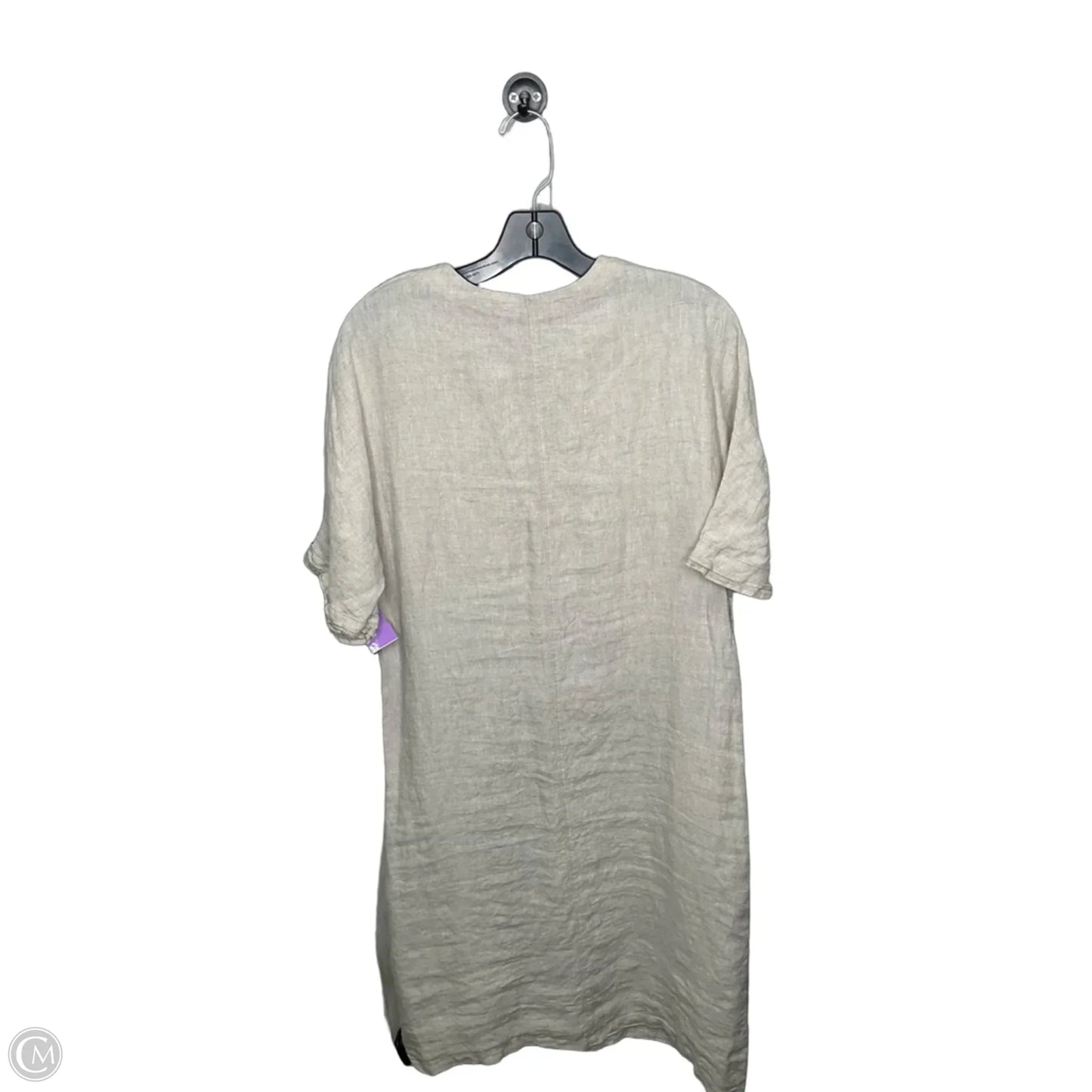 Dress Casual Short By Clothes Mentor In Cream, Size: M
