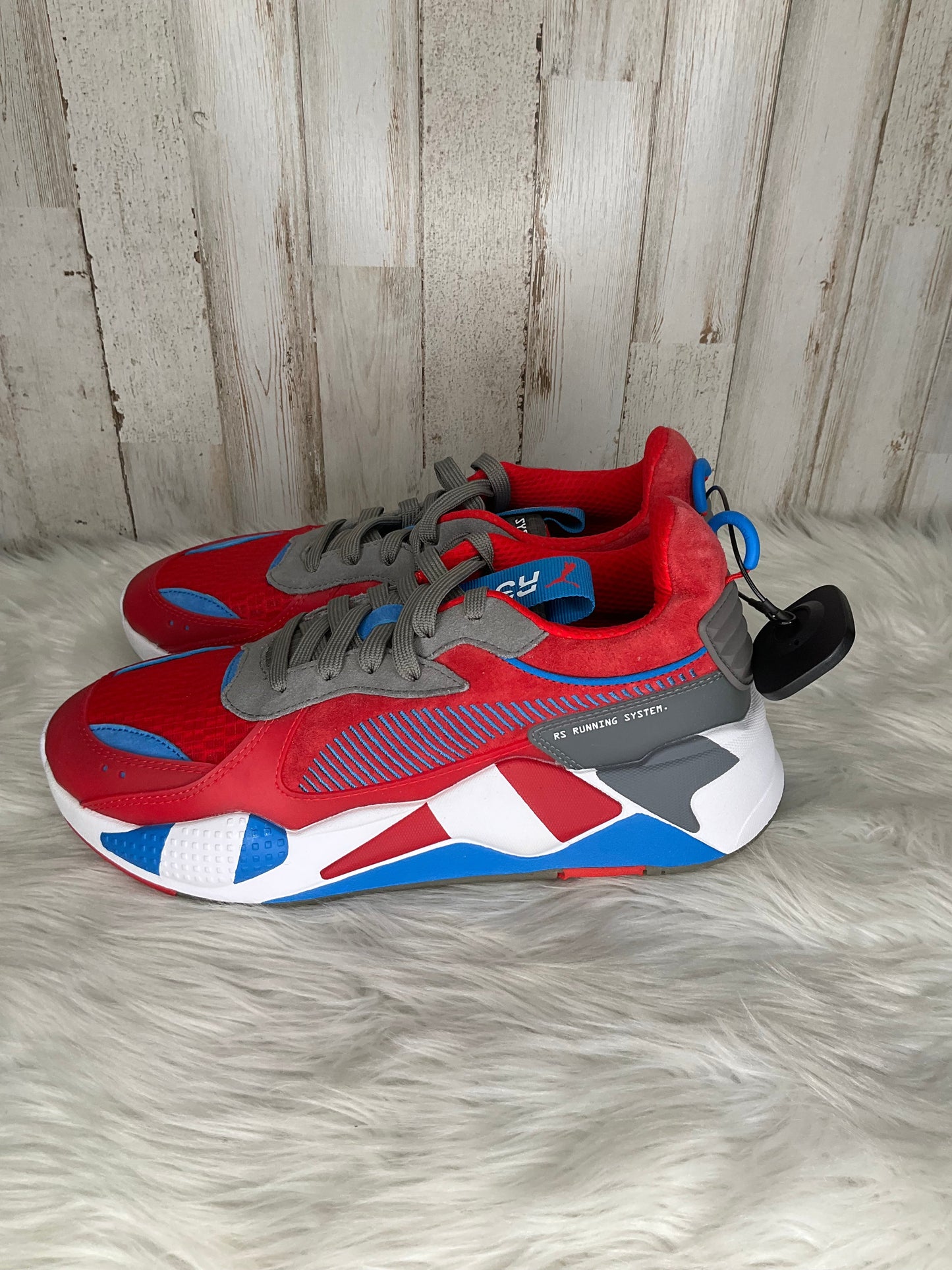 Shoes Athletic By Puma  Size: 9
