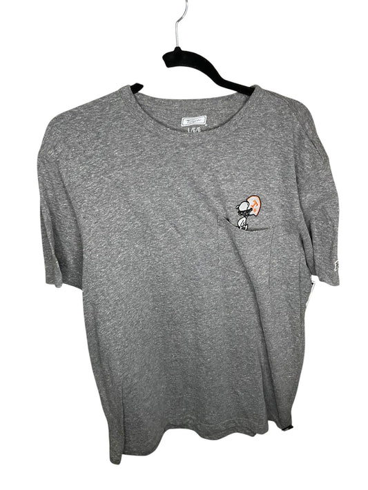 Top Short Sleeve By American Eagle In Grey, Size: L