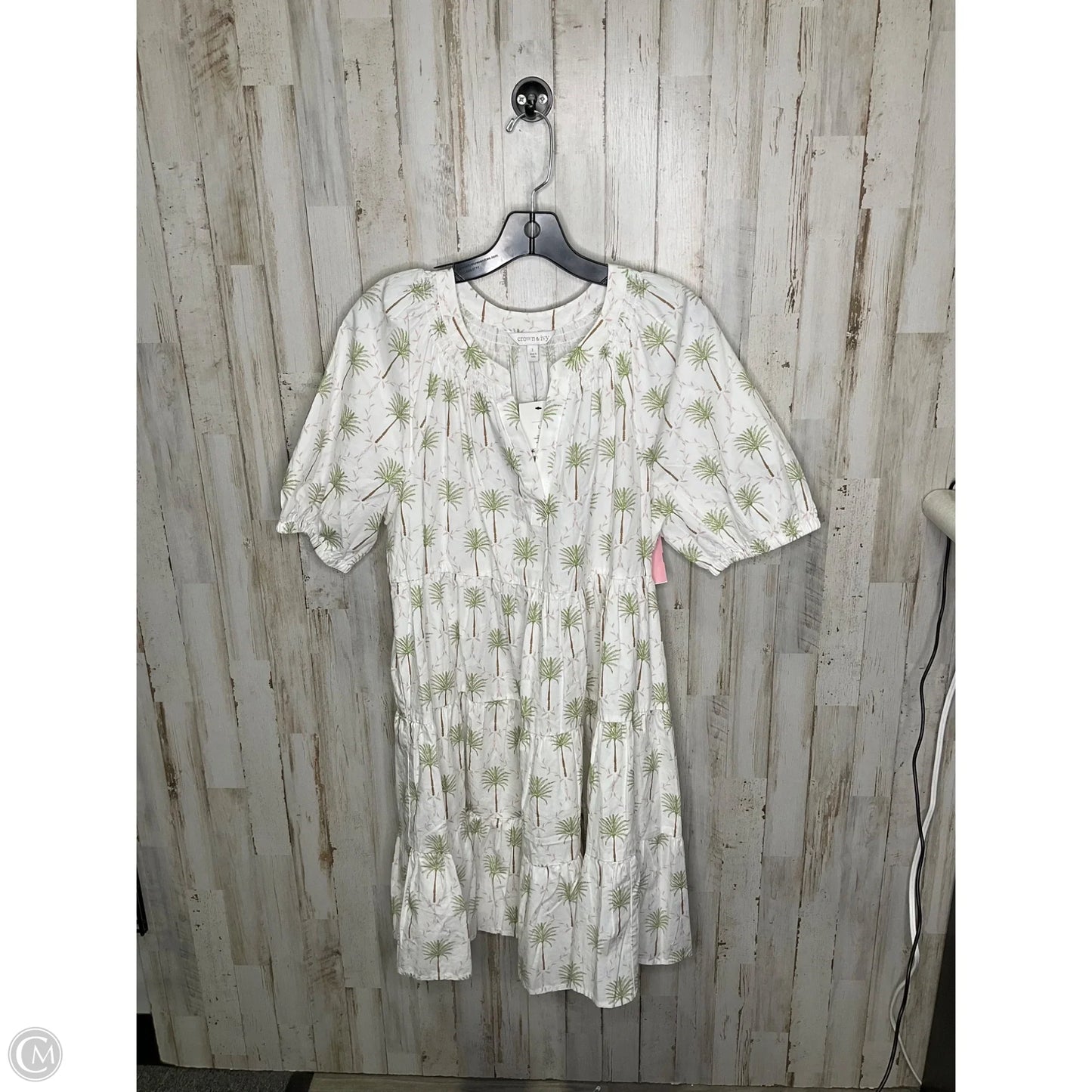 Dress Casual Short By Crown And Ivy In White, Size: L